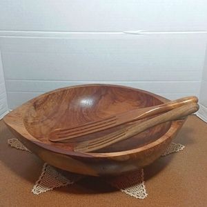 WOODEN BOWL & SPURTLES
